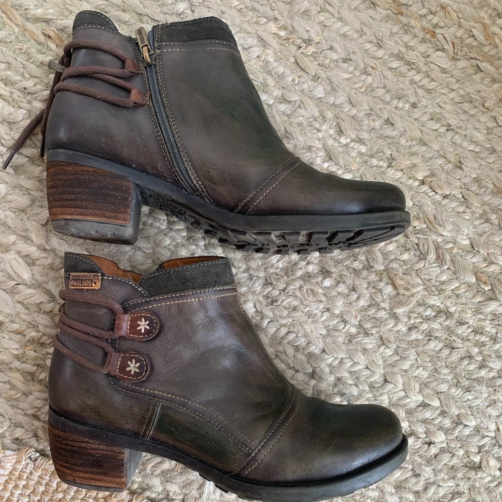 Pikolinos Side Zip Leather Ankle Boot - Olive